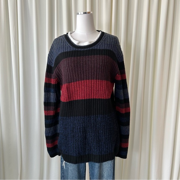 2000s Vintage DKNY Striped Wool Blend Sweater. - Picture 4 of 9